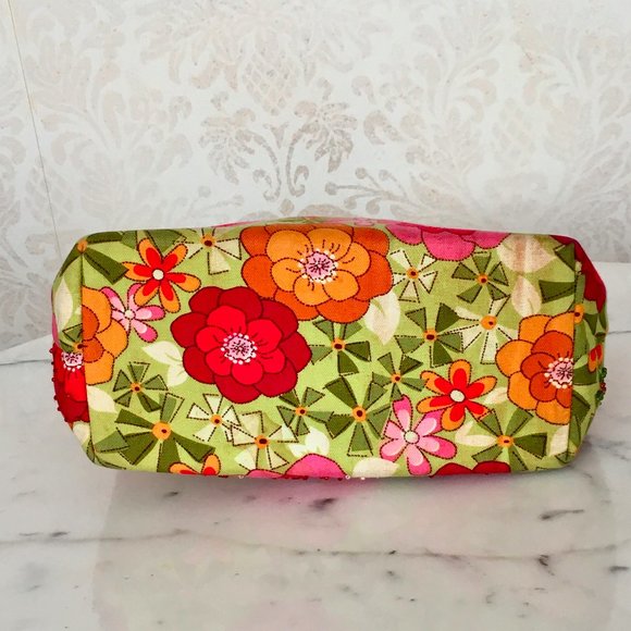 Usindo Small Floral Summer Statement Handbag - Picture 6 of 10